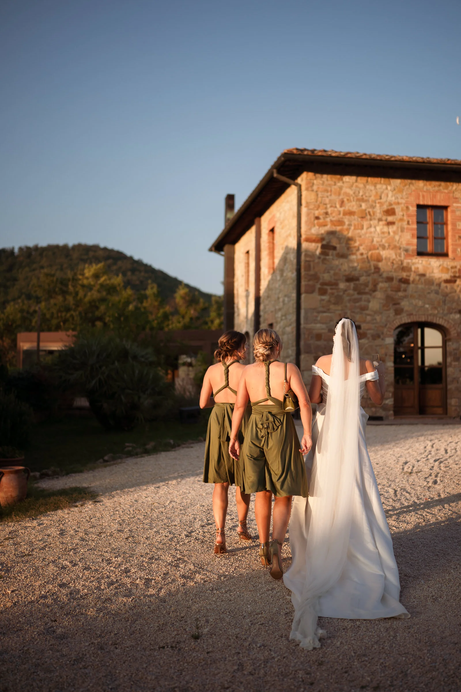 044 Le Bolli Candid wedding Photographer in Tuscany
